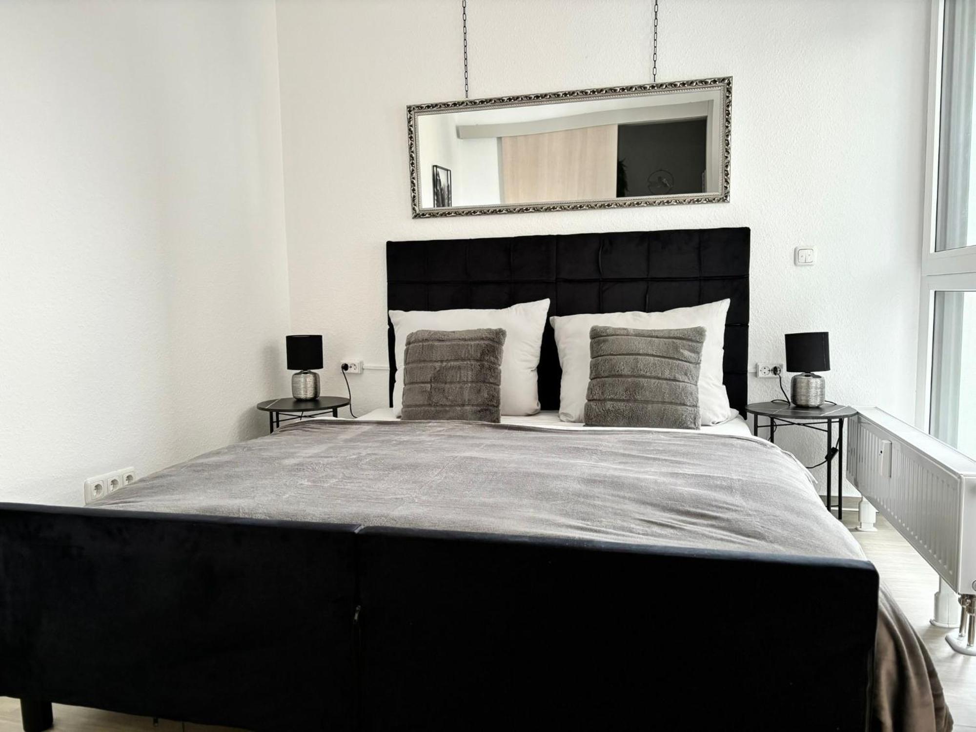 Charming Homes - Studio 10 Волфсбург Екстериор снимка